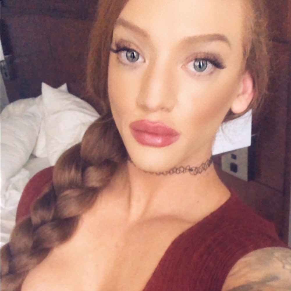 Meet your Posher, Kristina